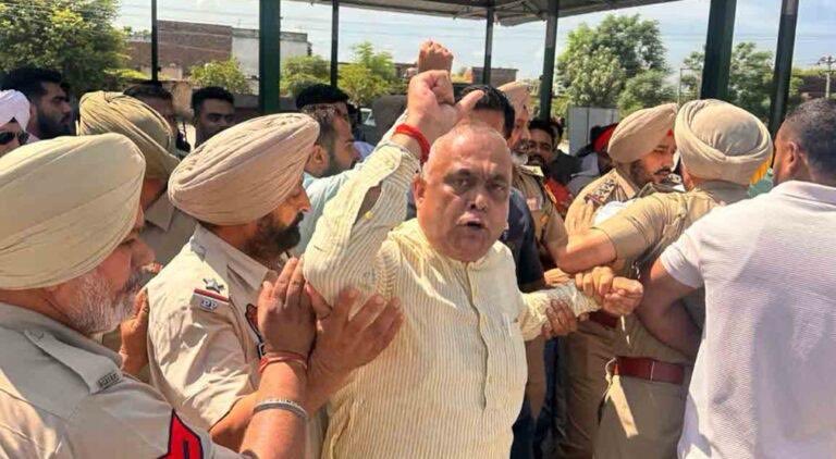 Is AAP’s Crackdown on BJP Outreach a Move of Political Insecurity?