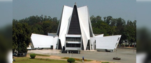 Row Erupts Over Punjabi University’s ‘Golden Opportunity’ Scheme and High Fees