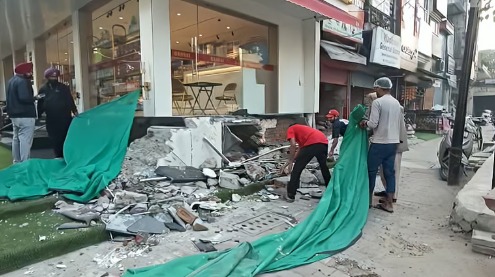Jalandhar MC Demolishes Bansal Sweets Illegal Structures Near Heat 7 Building