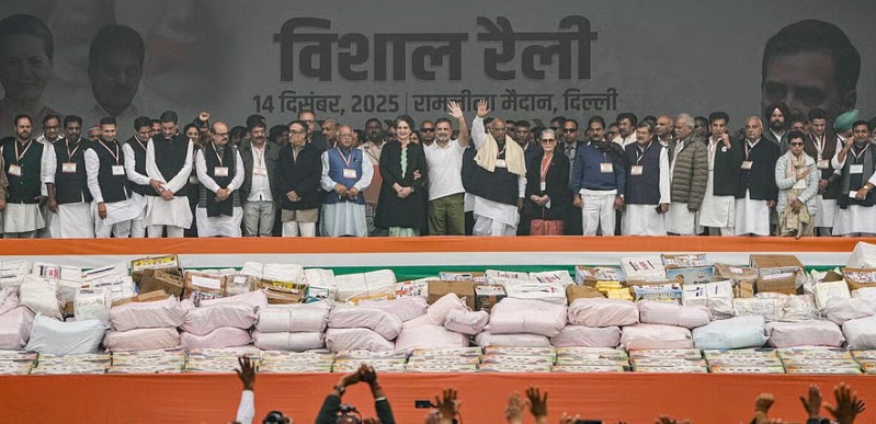 Rahul Gandhi Leads Congress Attack on BJP Over ‘Vote Chori’