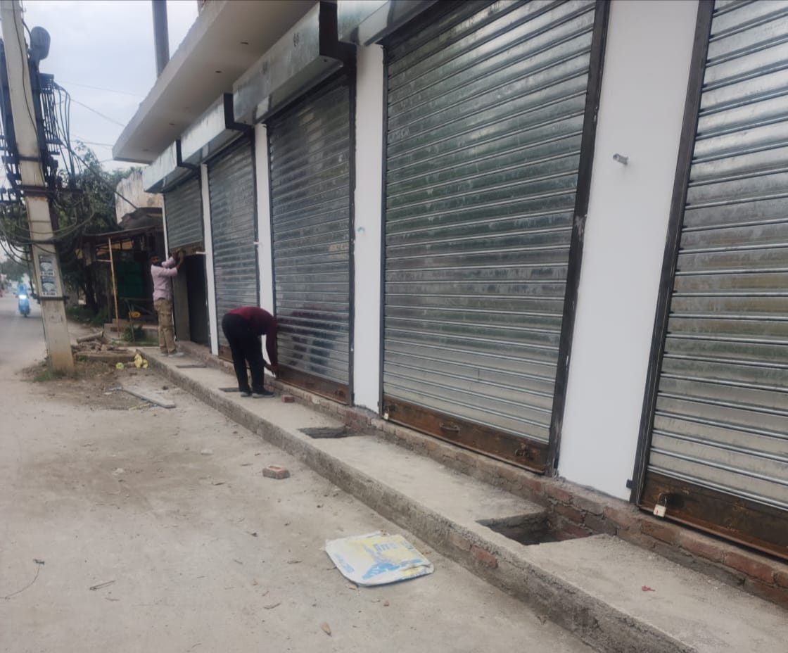 Congress Ashu Sharma raises Voice, Action follows: AAP’s Inderjit Singh’s Illegal Shops sealed